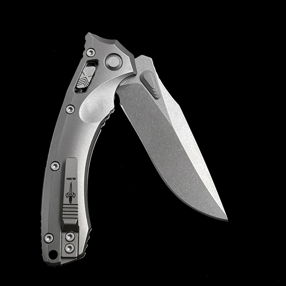 MT 137RL Titanium alloy Amphibian RAM-LOK Manual Folding Knife