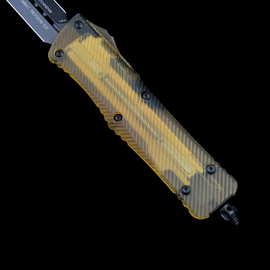 2023 MT Combat Troodon  knife D/E Fluted Ultem Top and Button DLC Magnacut Standard DLC Hardware Signature Series 142-1DLCTULS
