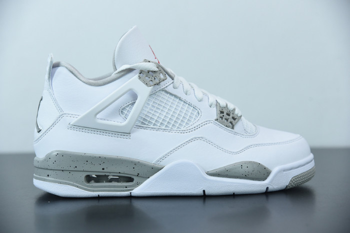 Jordan 4 Retro White Oreo (2021) CT8527-100