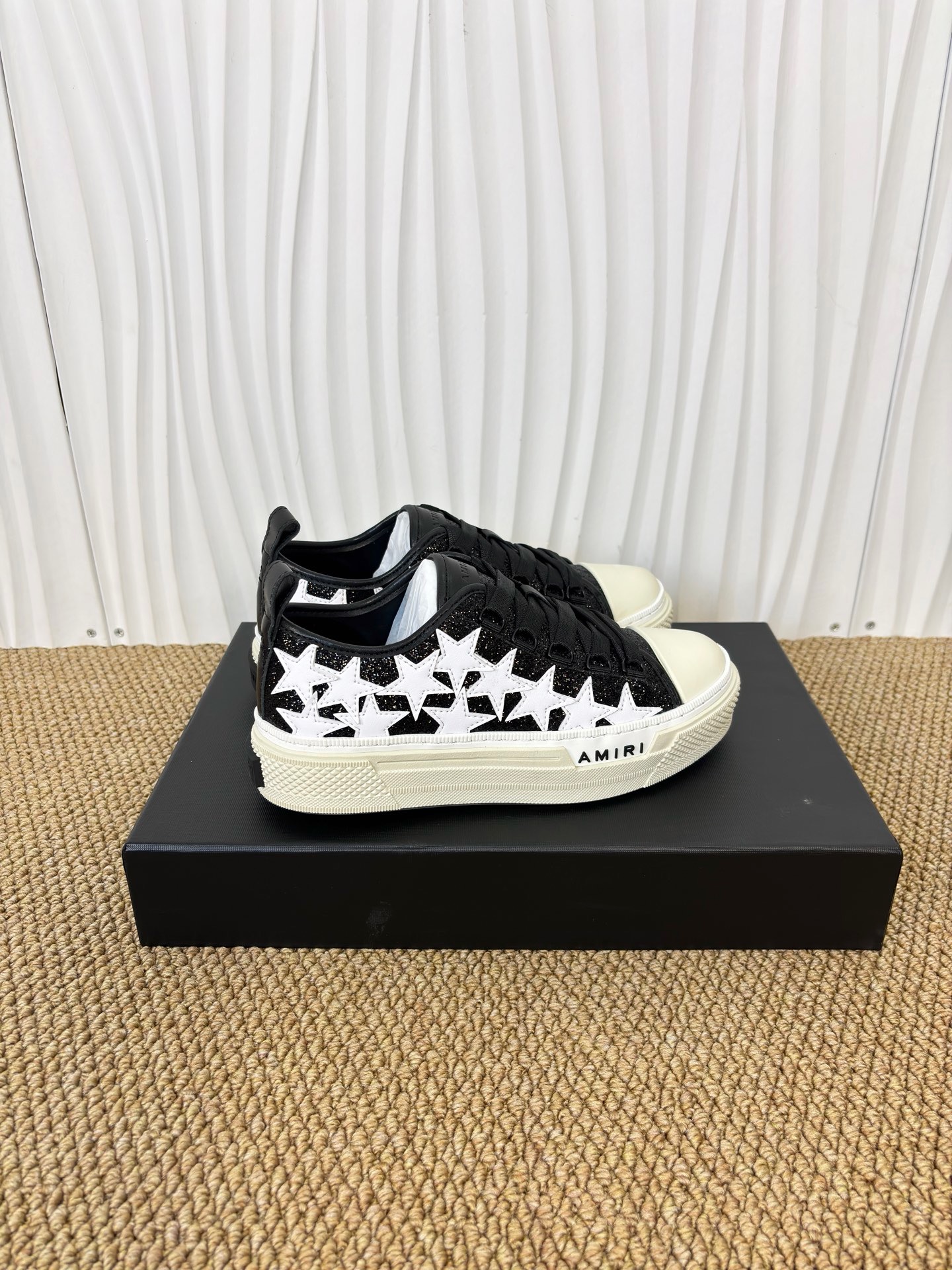 AMIRI STARS Sneakers
