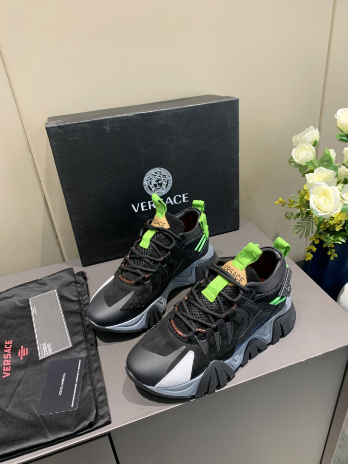 Designer Shoes/Versac