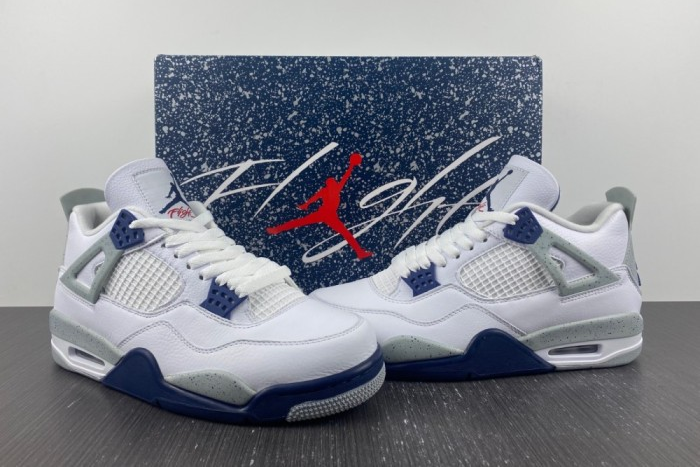 Jordan 4 Retro midnight navy DH6927-140
