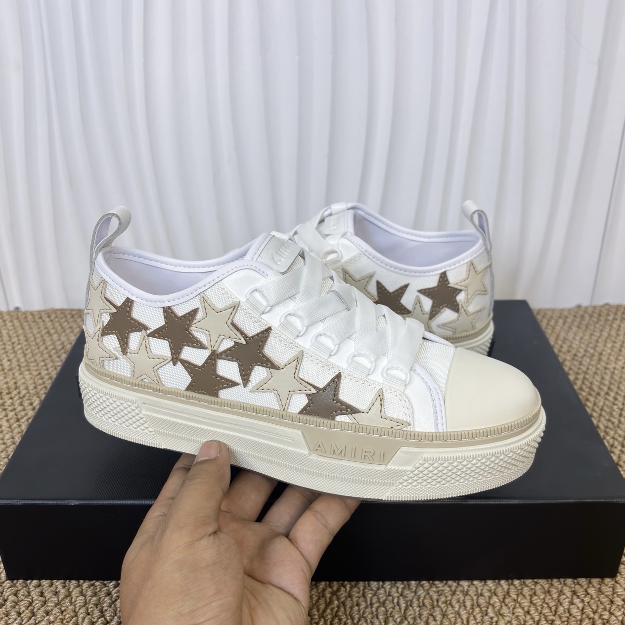 AMIRI STARS Sneakers