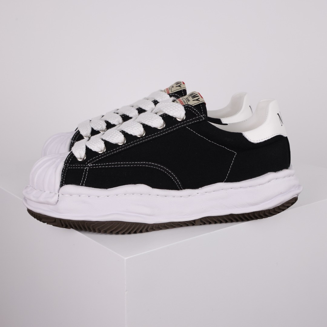 MAISON MIHARA YASUHIRO MMY Sneaker