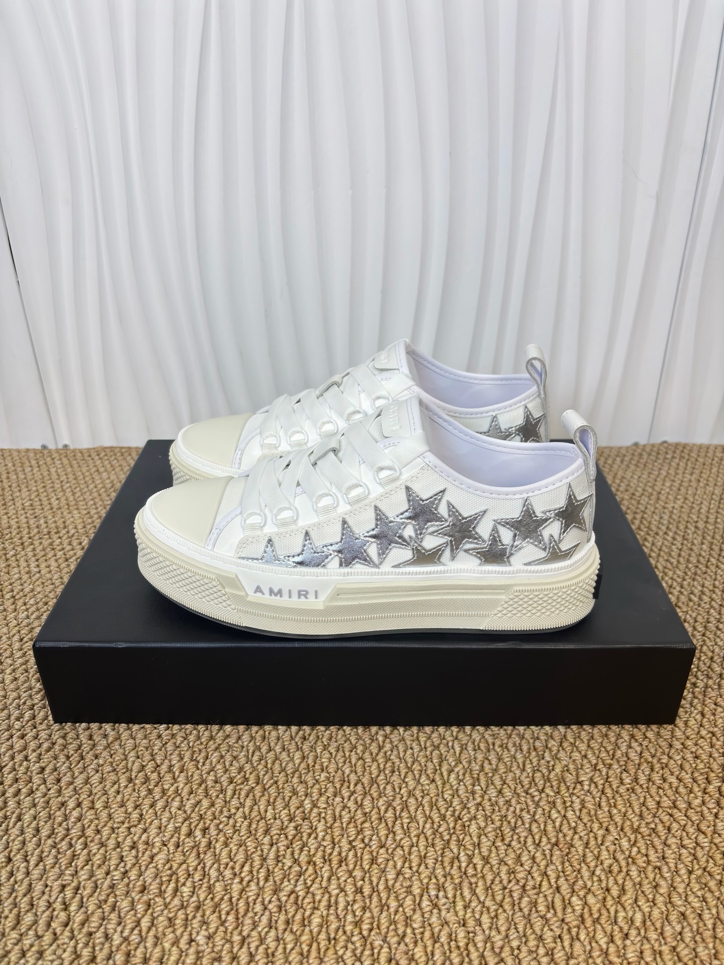 AMIRI STARS Sneakers