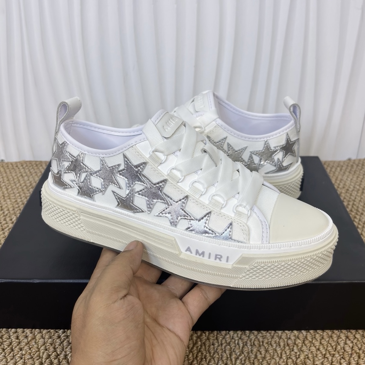 AMIRI STARS Sneakers