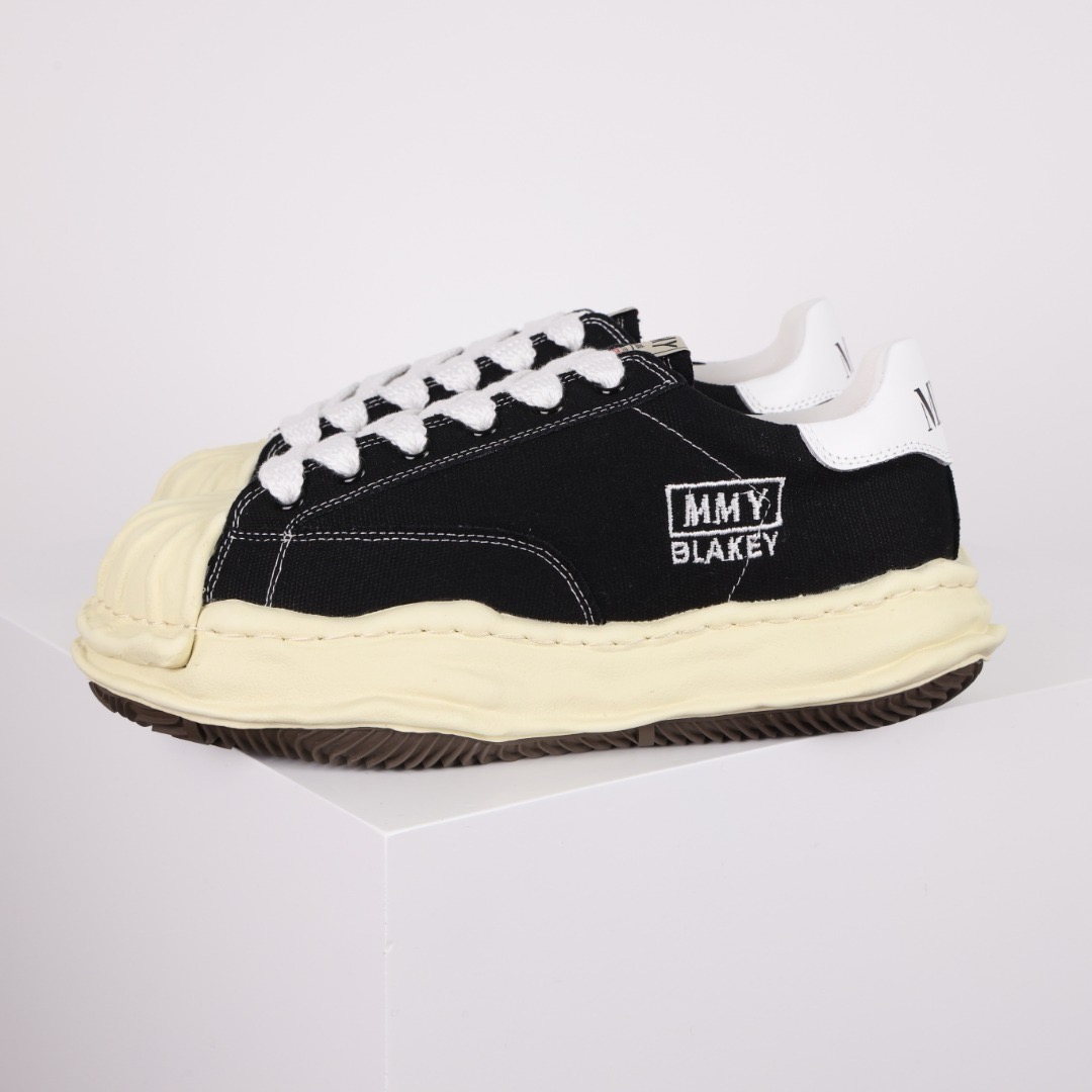 MAISON MIHARA YASUHIRO MMY Sneaker