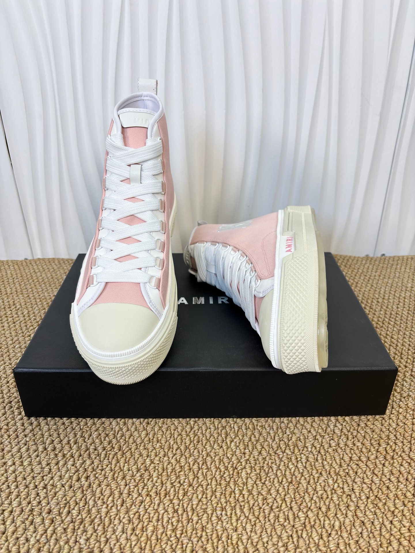 AMIRI STARS Sneakers