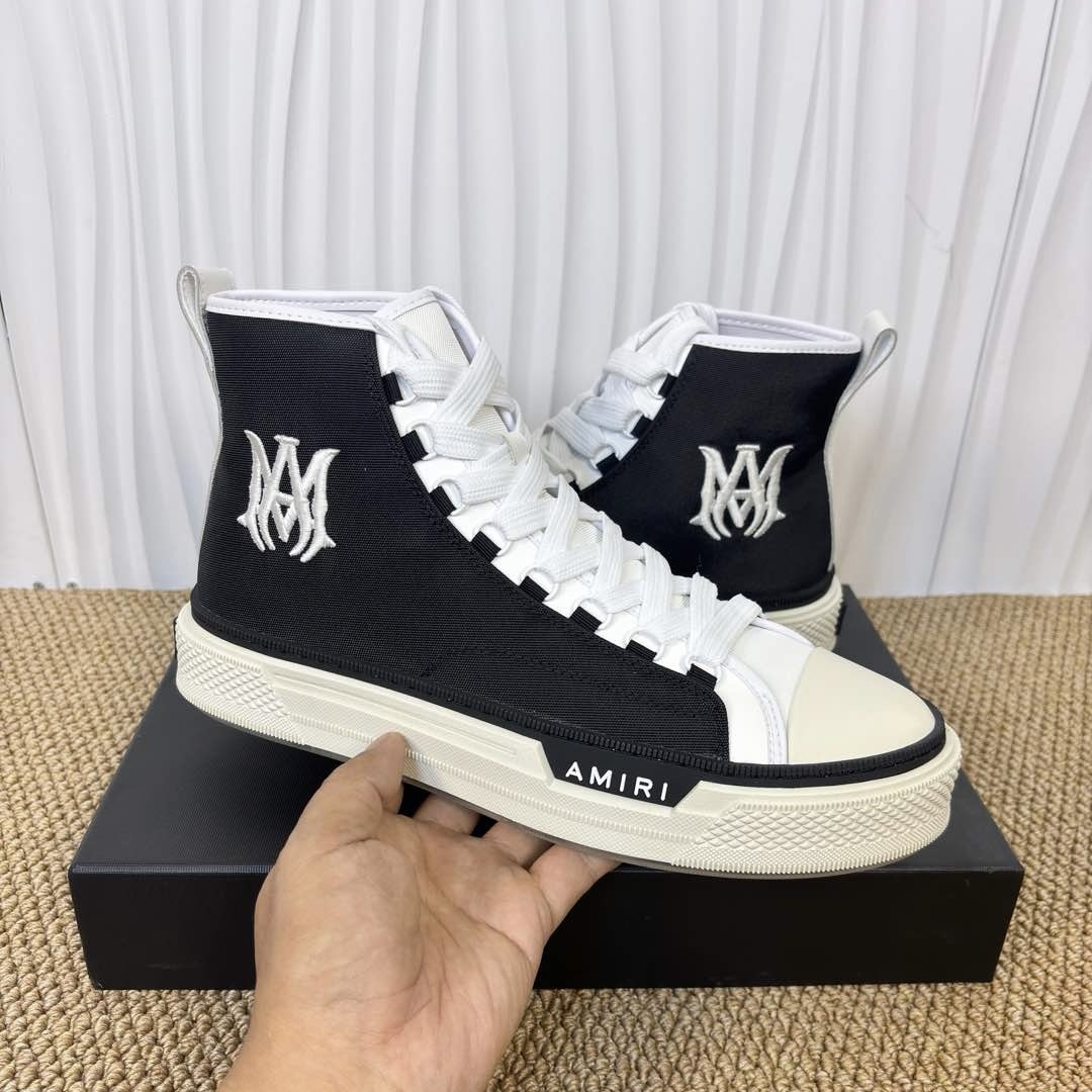AMIRI STARS Sneakers