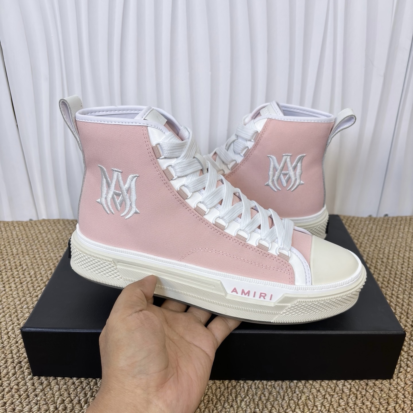 AMIRI STARS Sneakers