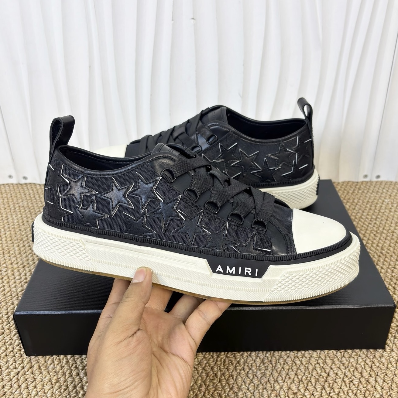 AMIRI STARS Sneakers