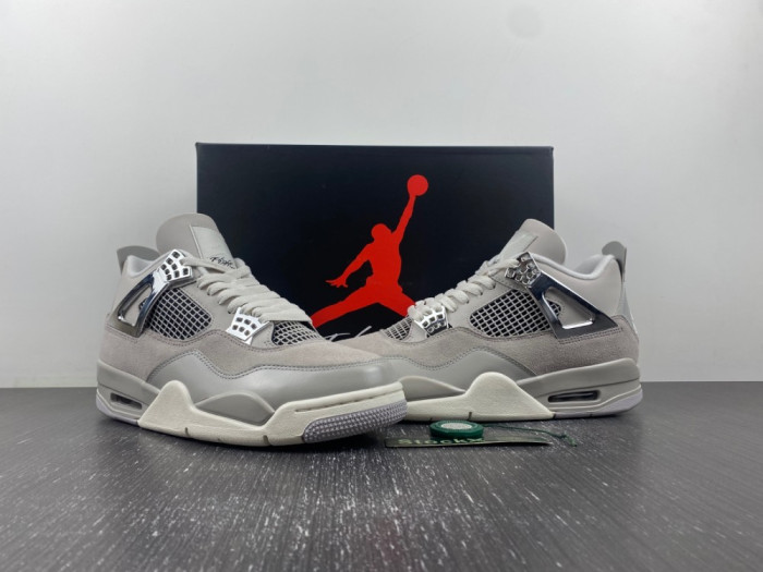 Air Jordan 4 “Frozen Moments” AQ9129-001