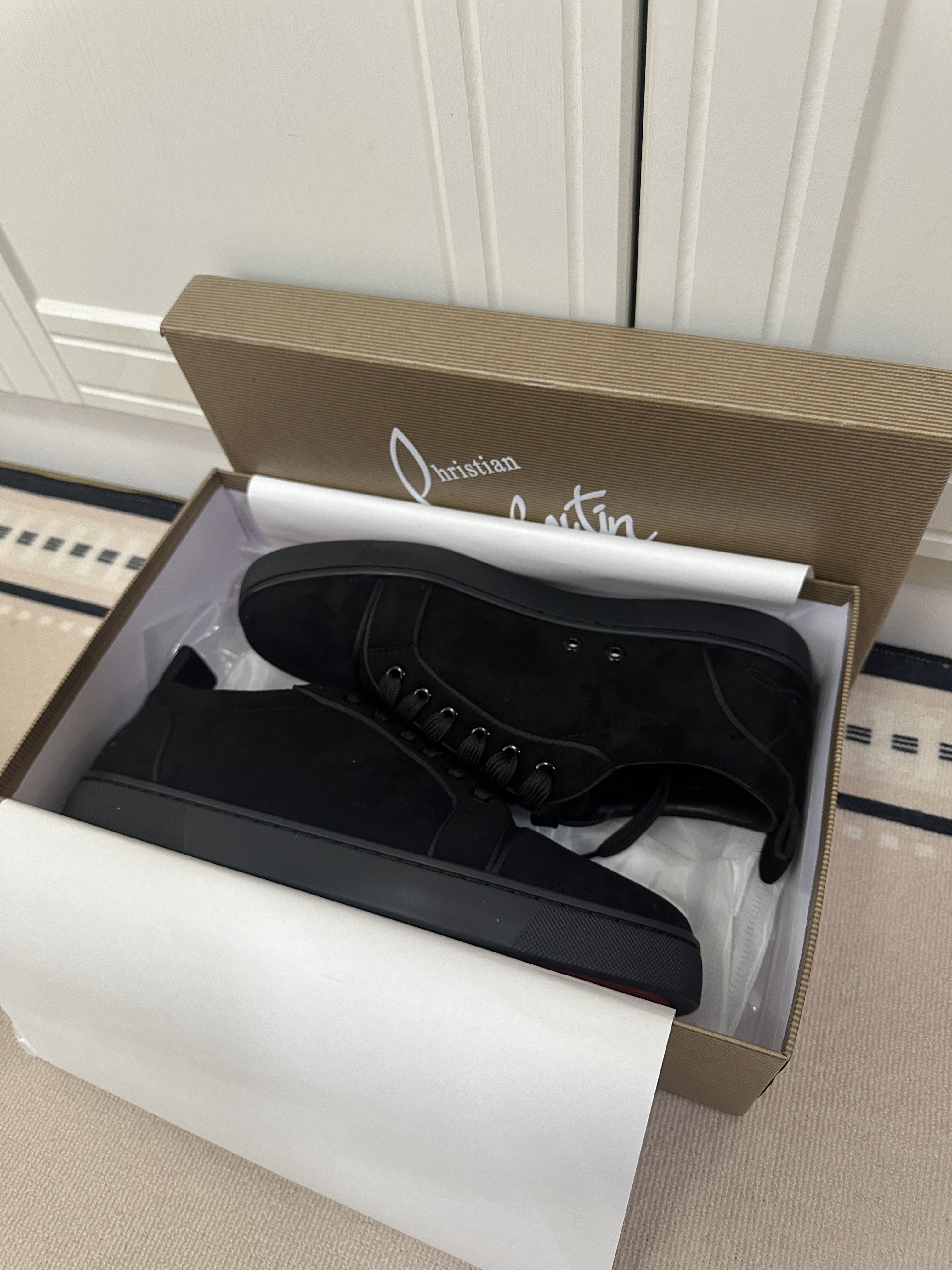 Christian Louboutin Louis Junior Spikes