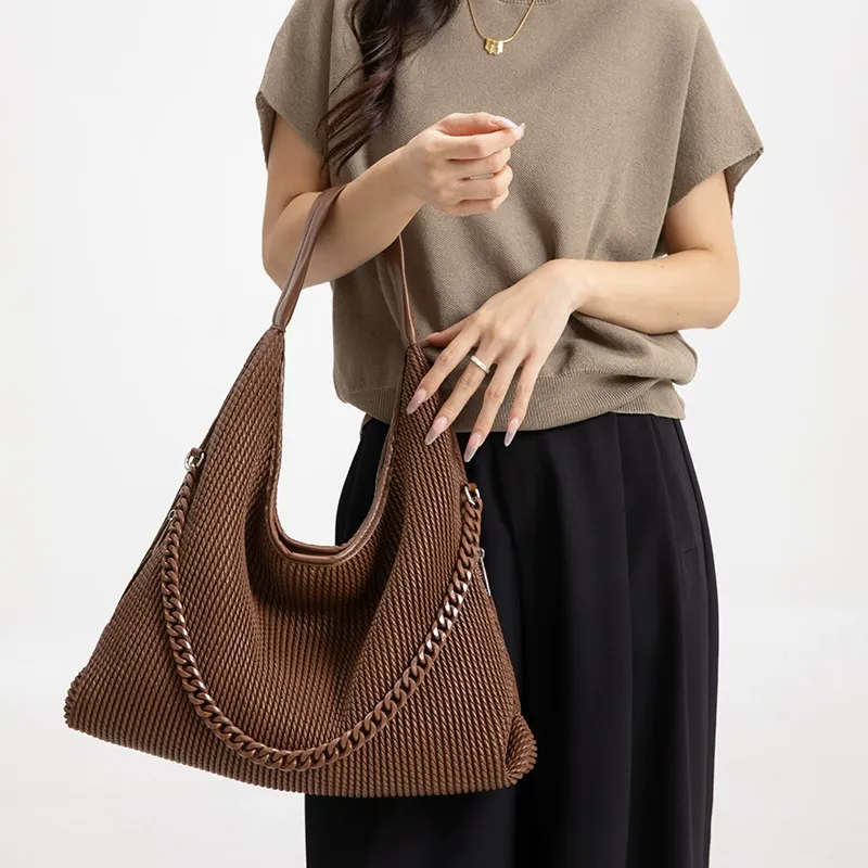 Kalidorexis Woven Soft Hobo Shoulder Bag