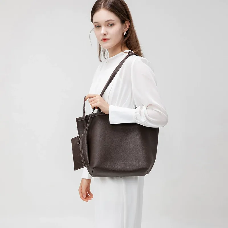 Kalidorexis Leather Shoulder Tote with Pouch