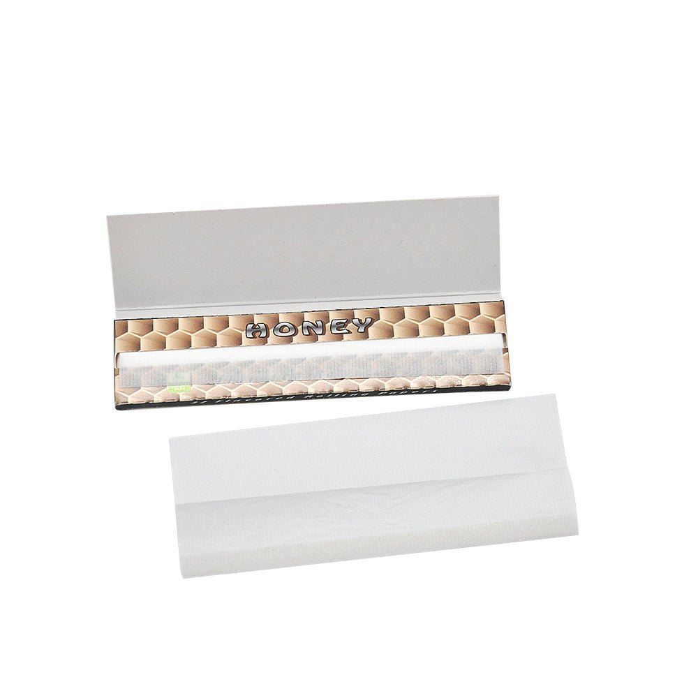 Hornet Kingsize Honey Flavored Rolling Paper Box of 25 Booklets/800 sheets