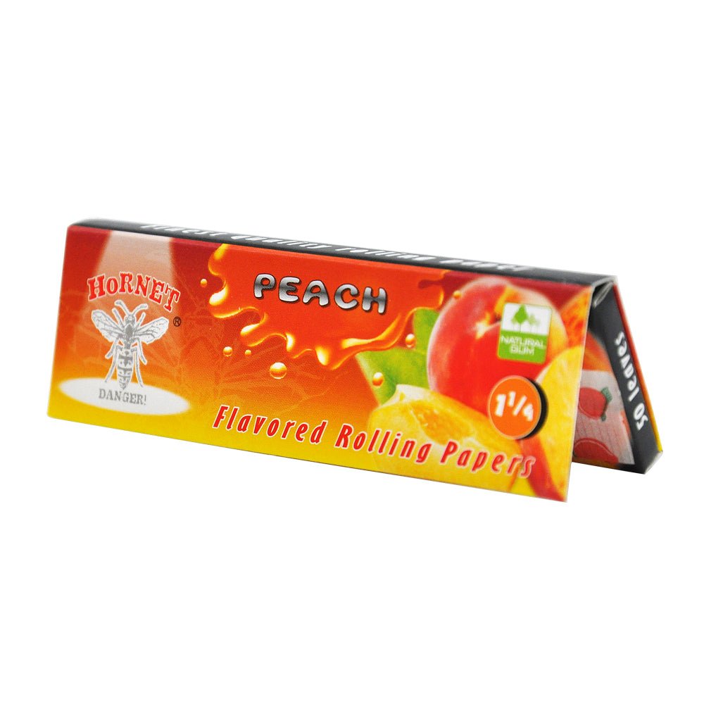Hornet Peach Flavored Rolling Paper Box of 50 Booklets/2500 sheets