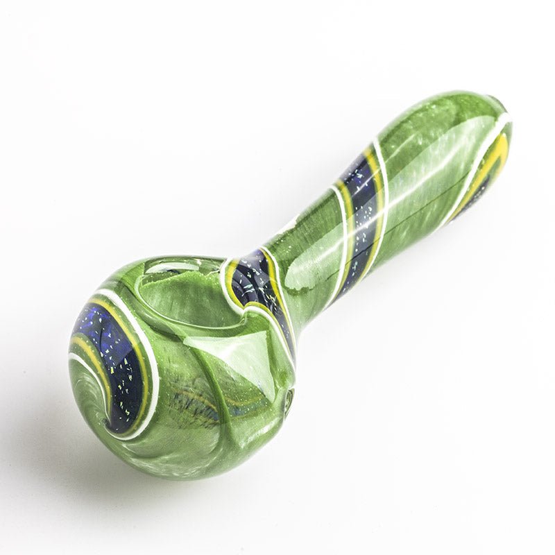 Green Glass Spoon Pipe w/ Swirl Stripe - PuffingBird