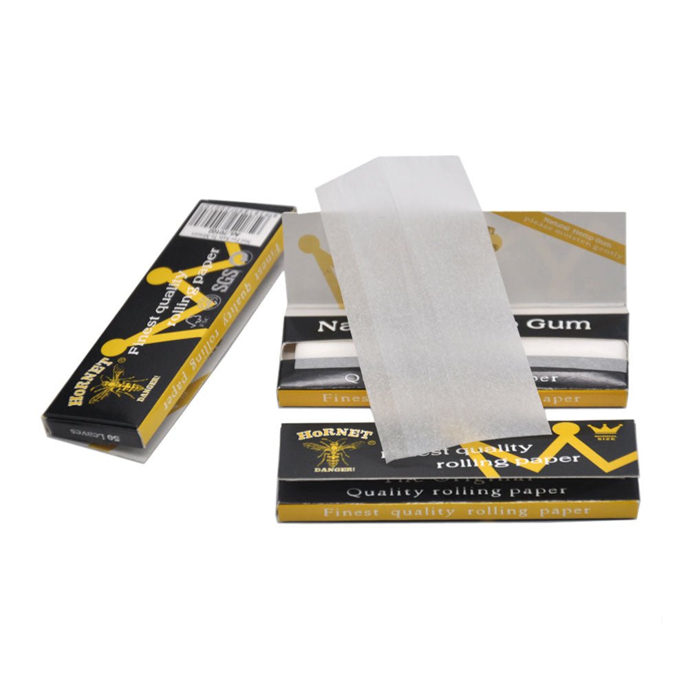 Hornet Black King Size Natural Rolling Paper Box of 50 Booklets/2500 sheets