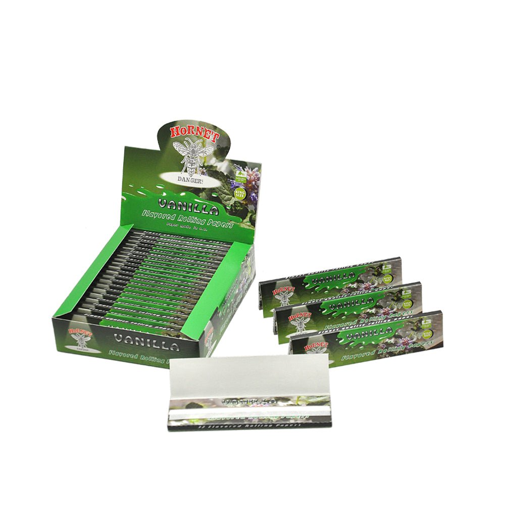 Hornet Kingsize Vanilla Flavored Rolling Paper Box of 25 Booklets/800 sheets