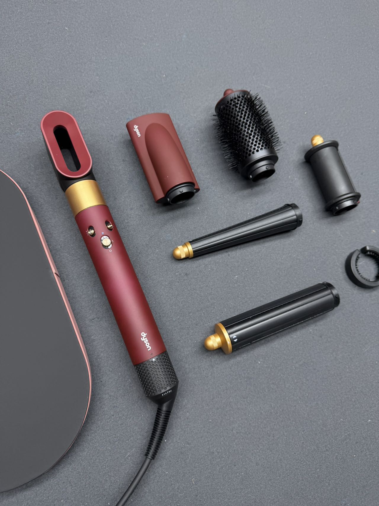 Electronic hair straightening comb HS08