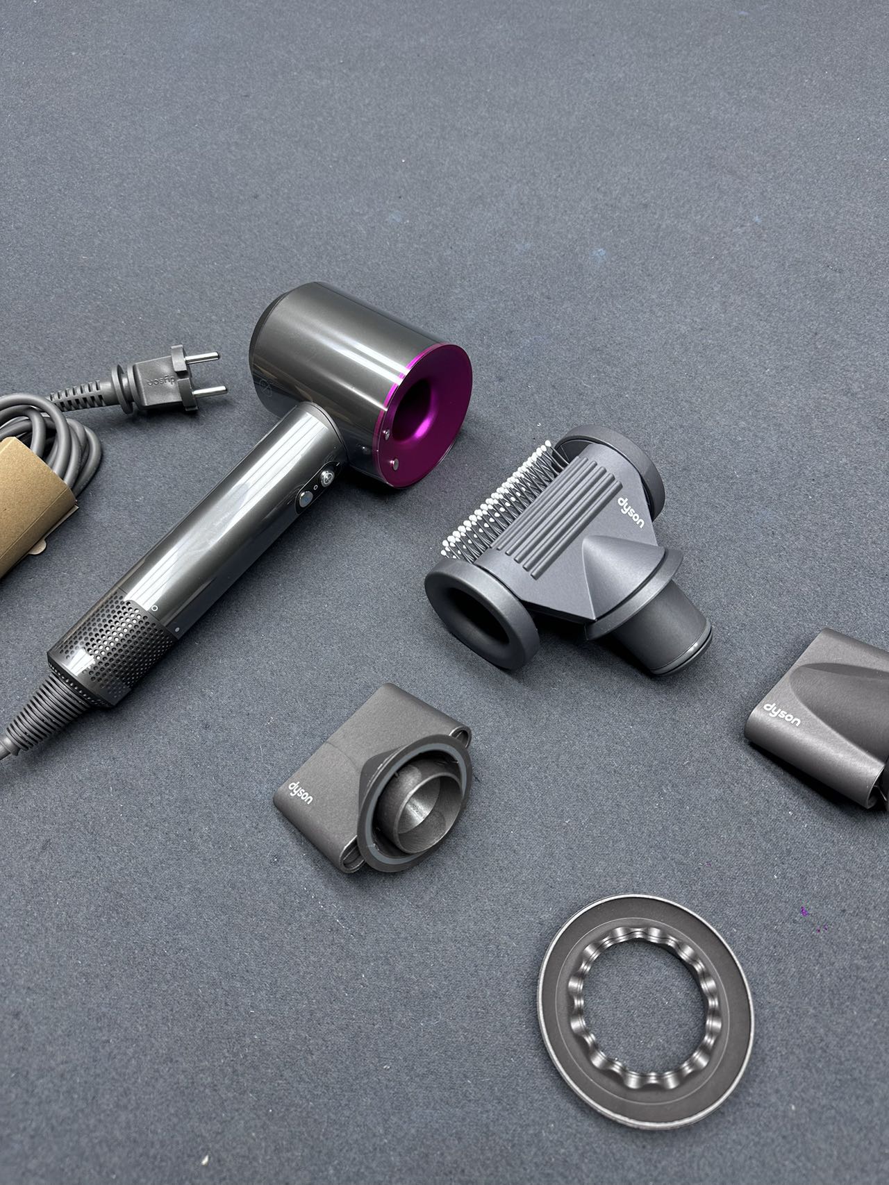 Electronic hair straightening comb HD15