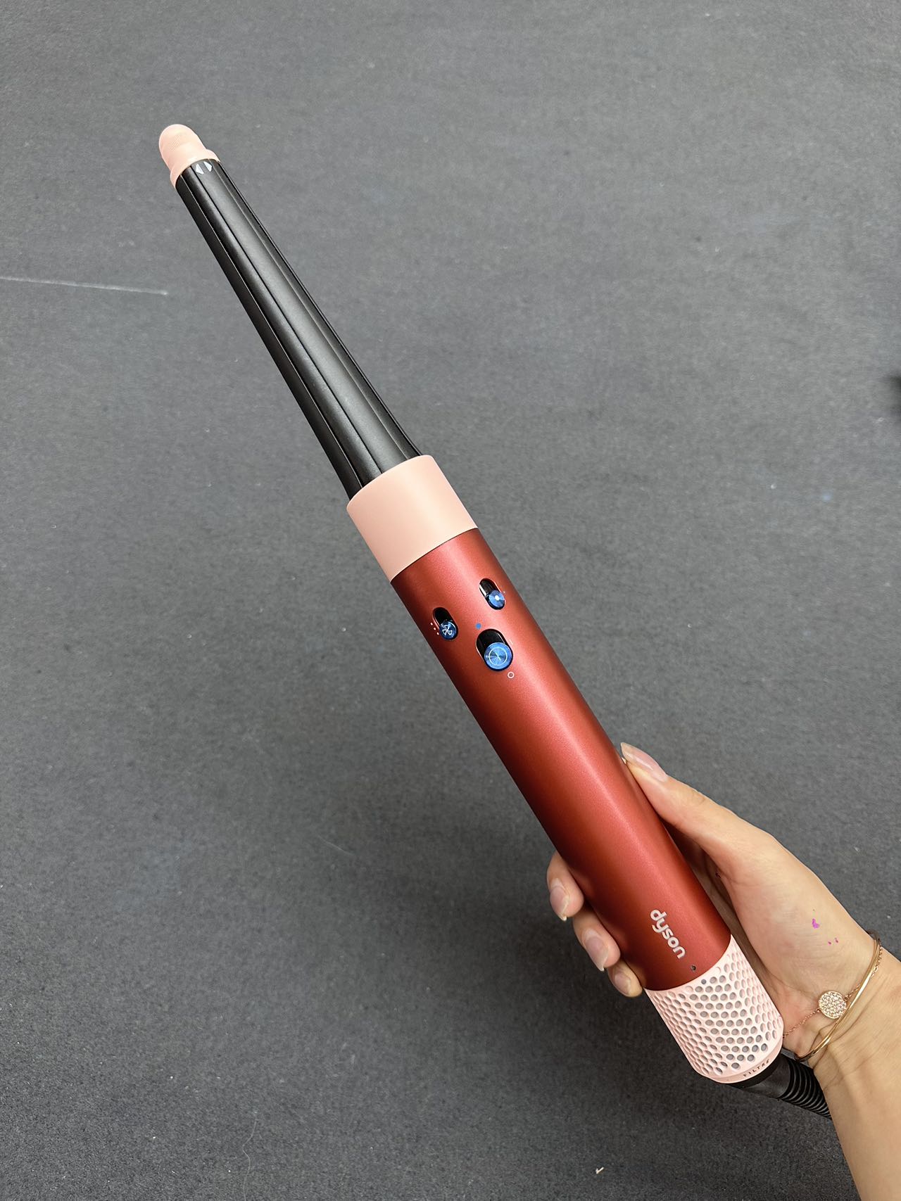 Electronic hair straightening comb HS08