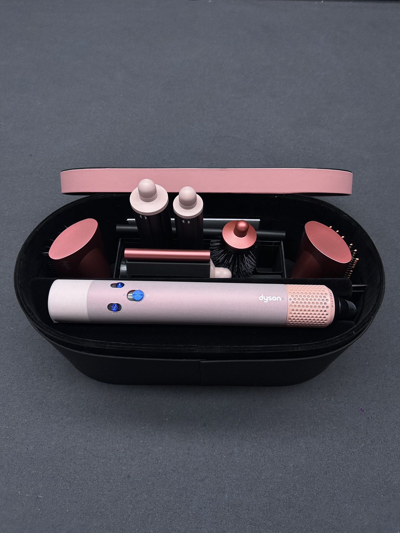 Electronic hair straightening comb HS05