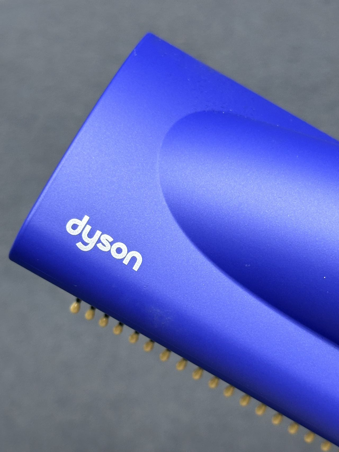 Electronic hair straightening comb HS05