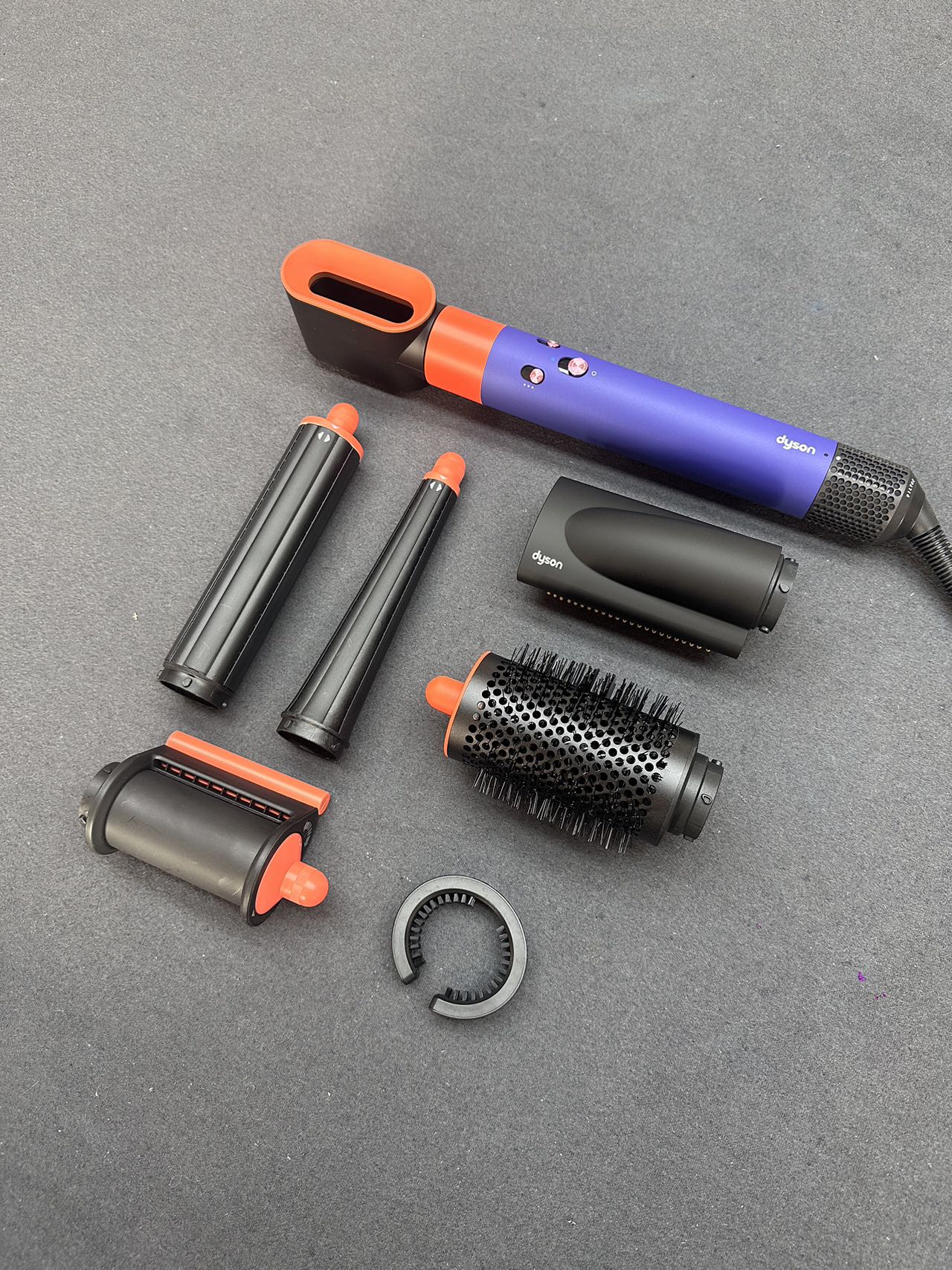 Electronic hair straightening comb HS08