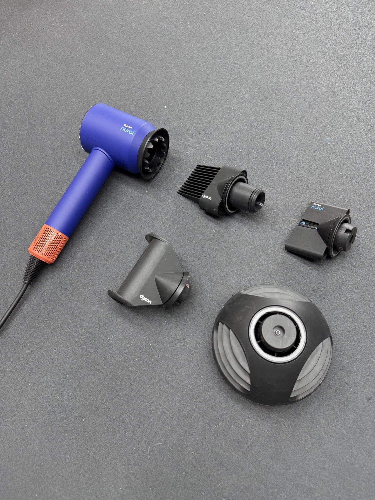 Electronic hair straightening comb HD16