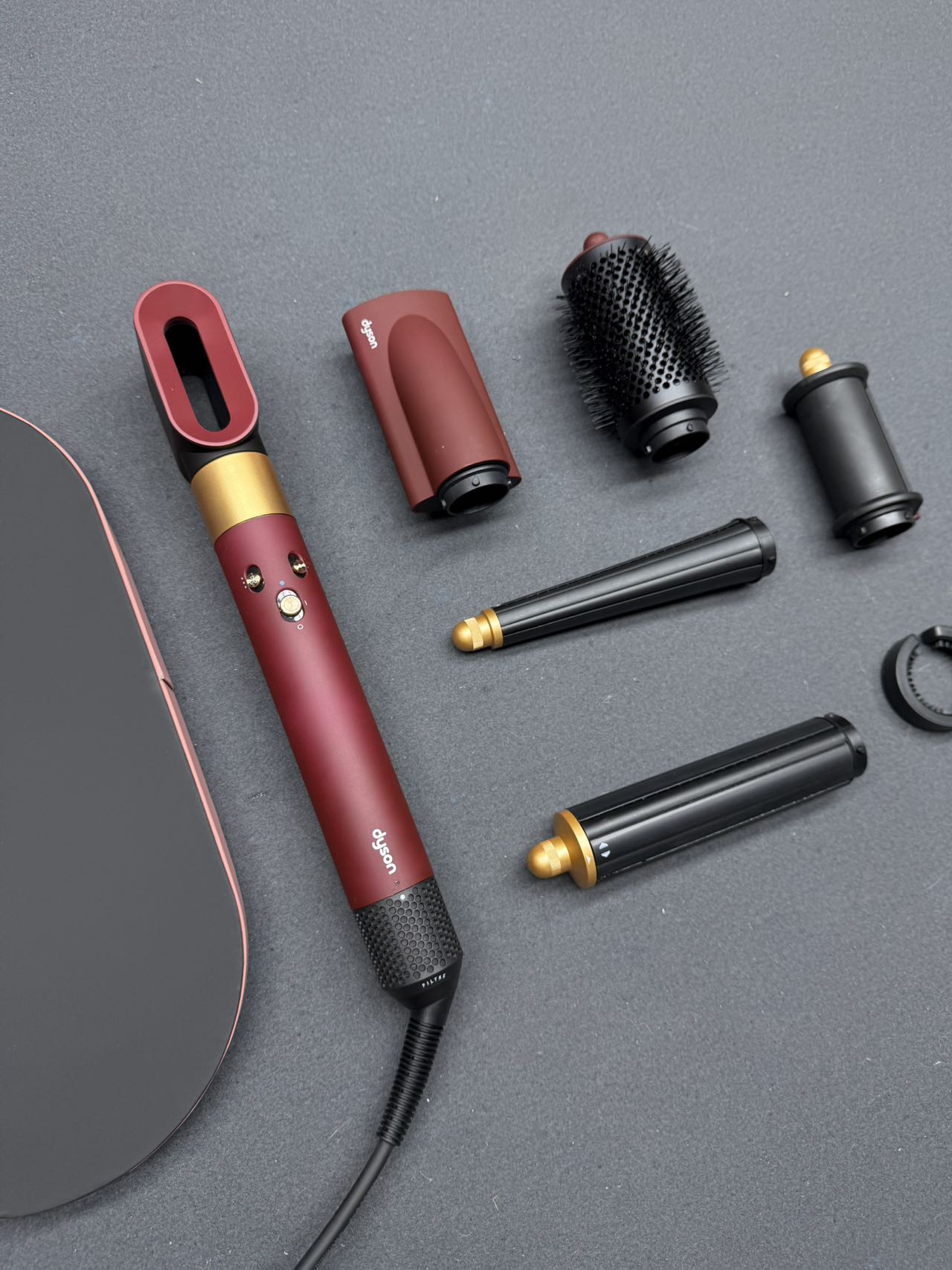 Electronic hair straightening comb HS08