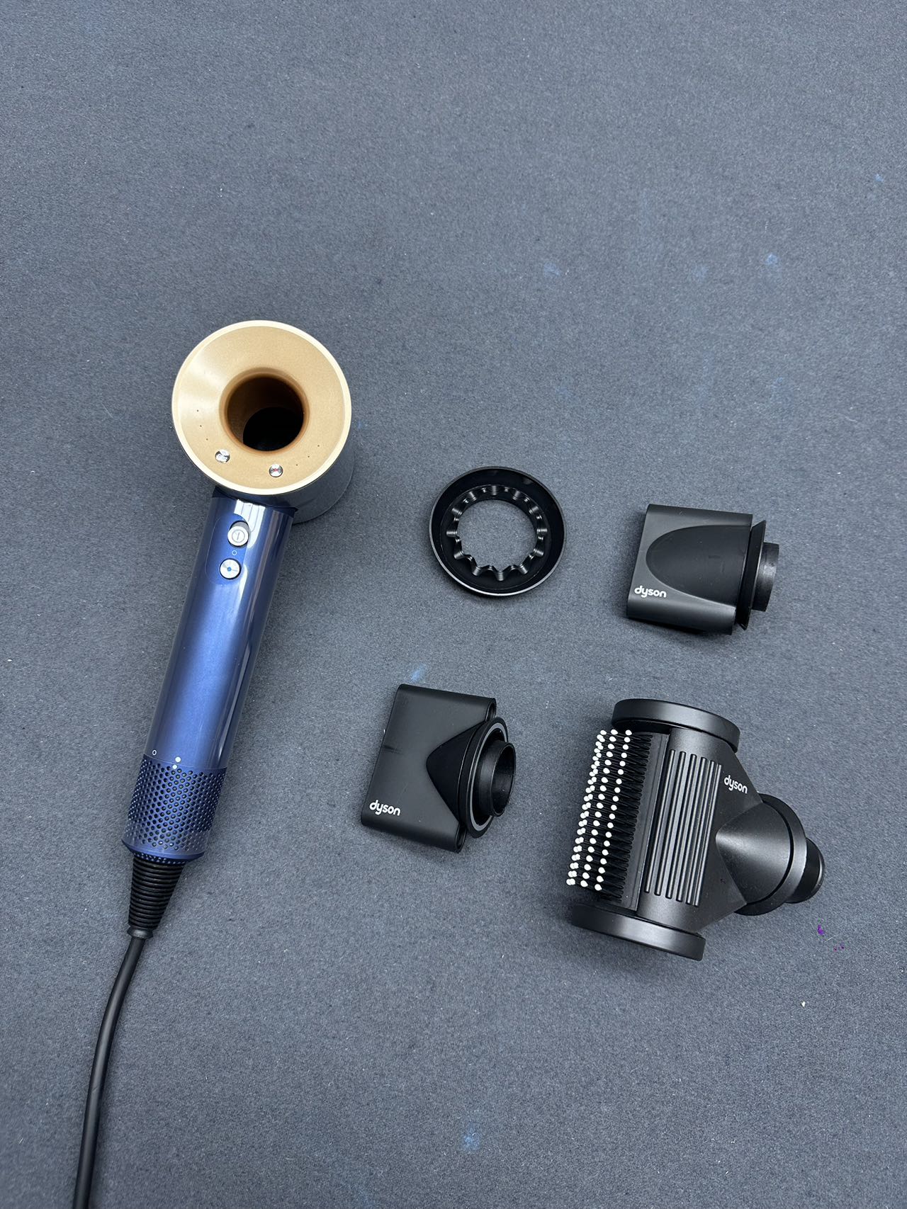 Electronic hair straightening comb HD15