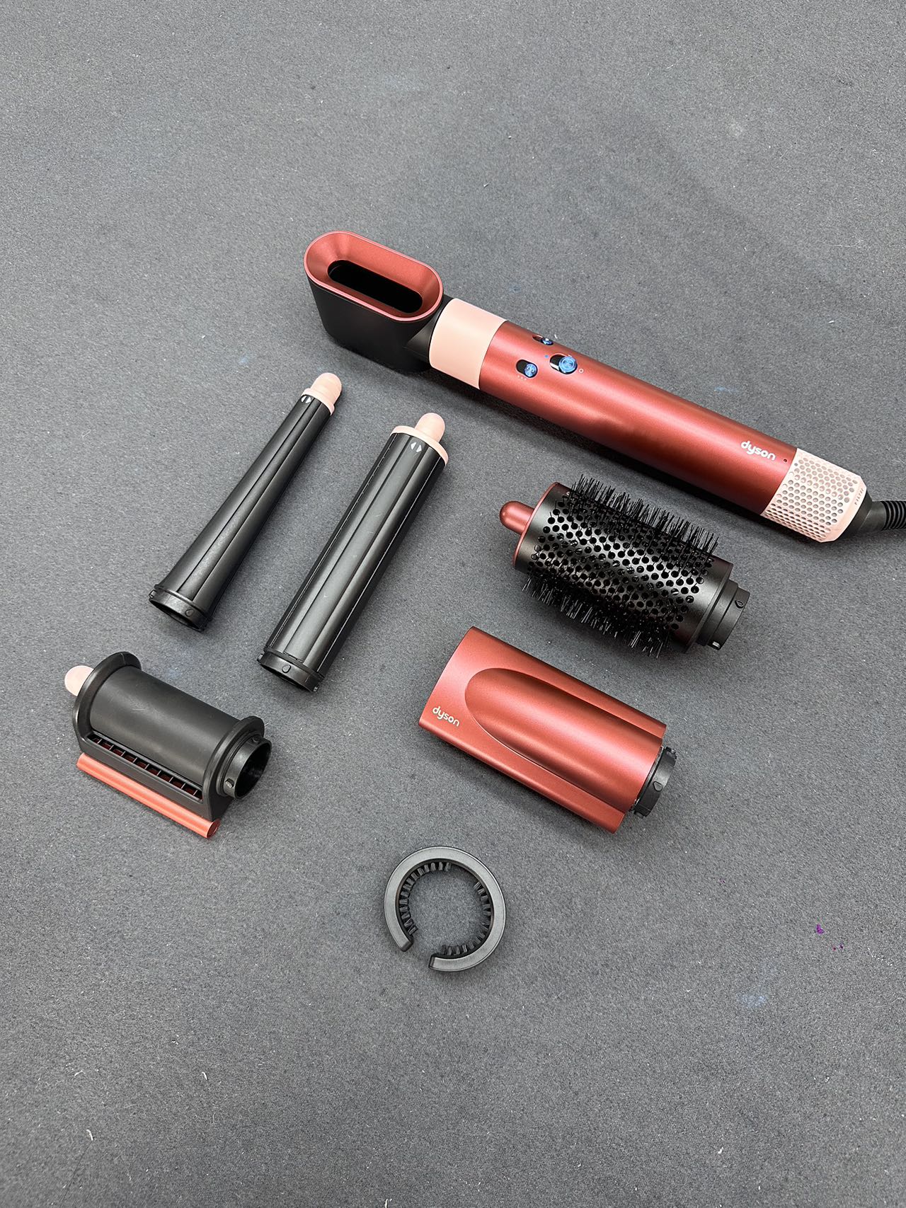 Electronic hair straightening comb HS08