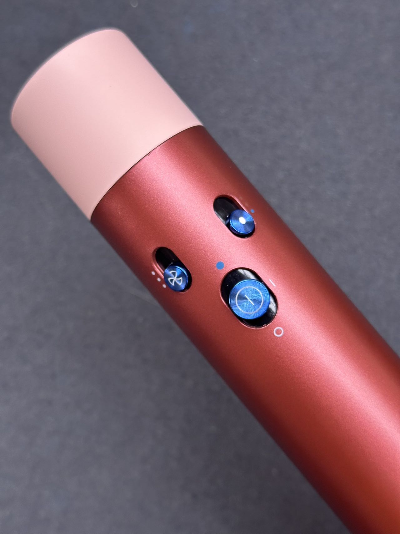 Electronic hair straightening comb HS08