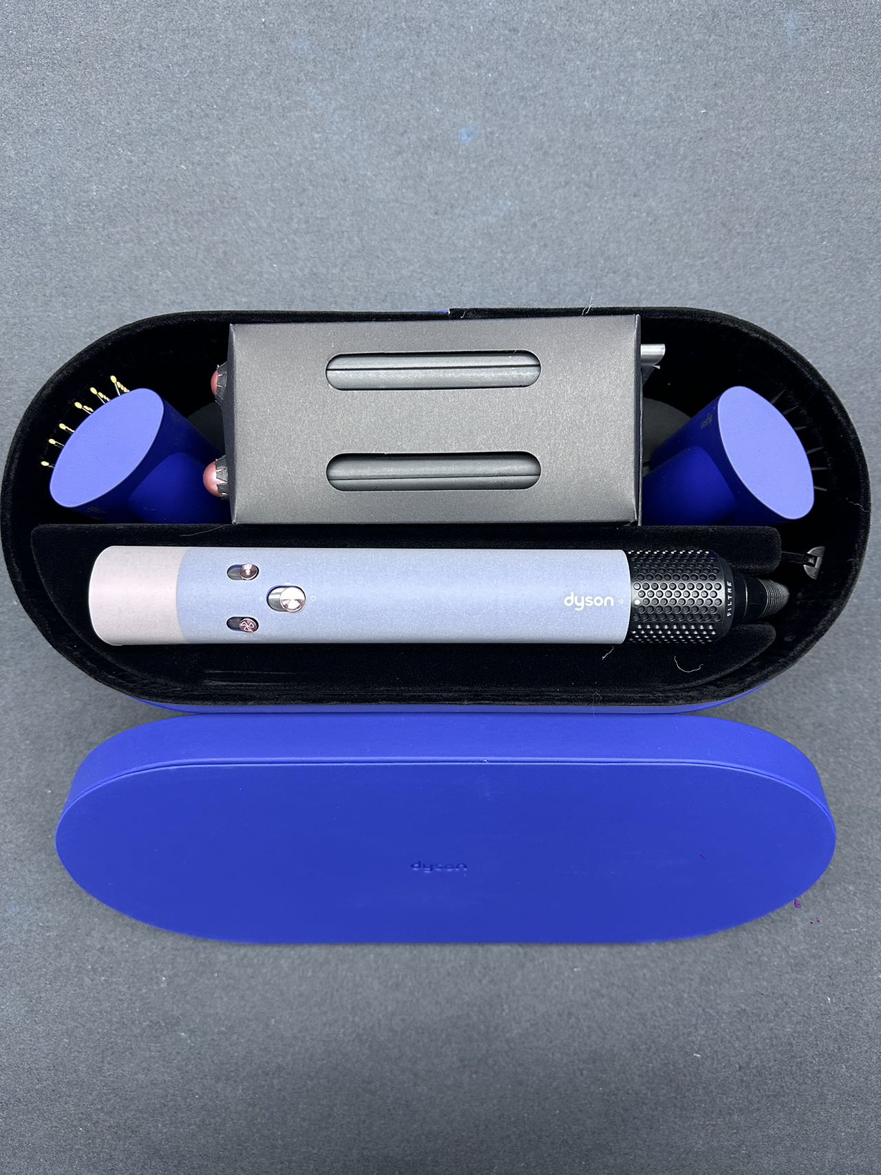 Electronic hair straightening comb HS05