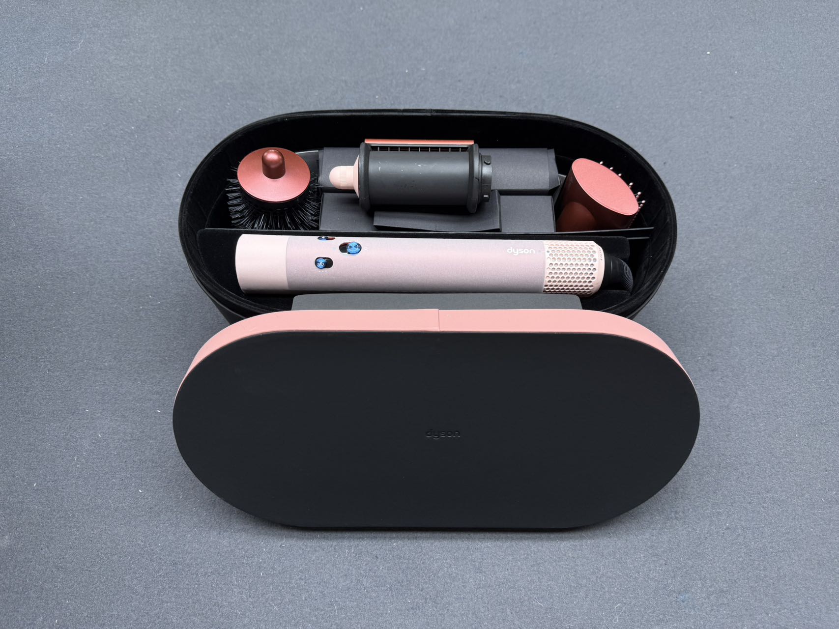 Electronic hair straightening comb HS08