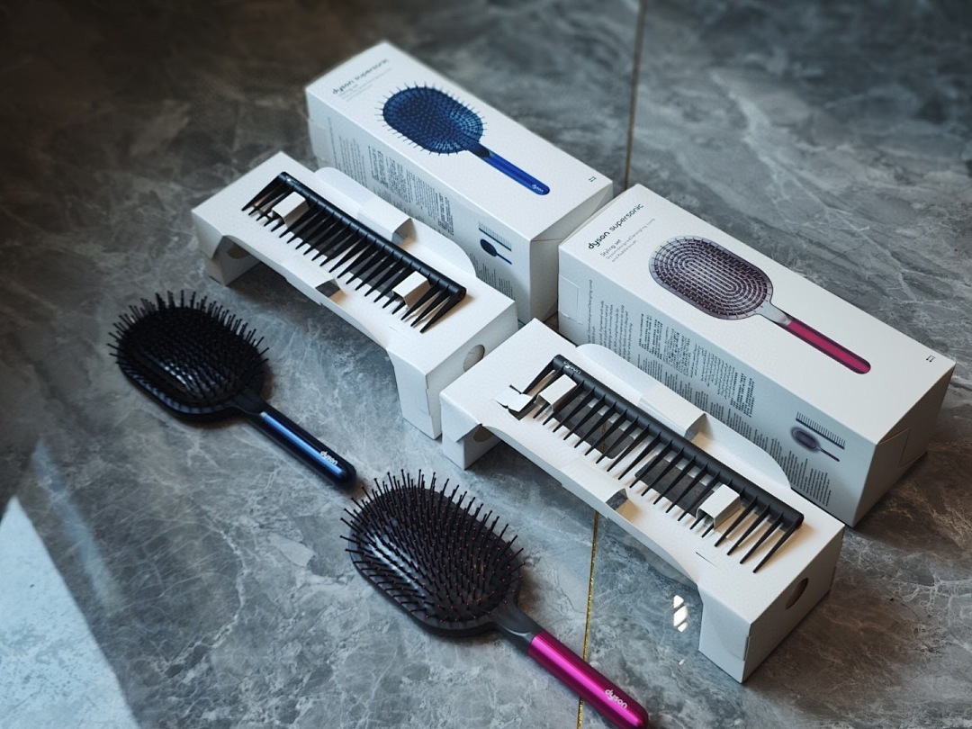 Dy supersonic delangling comb and paddle brush（50 pcs）
