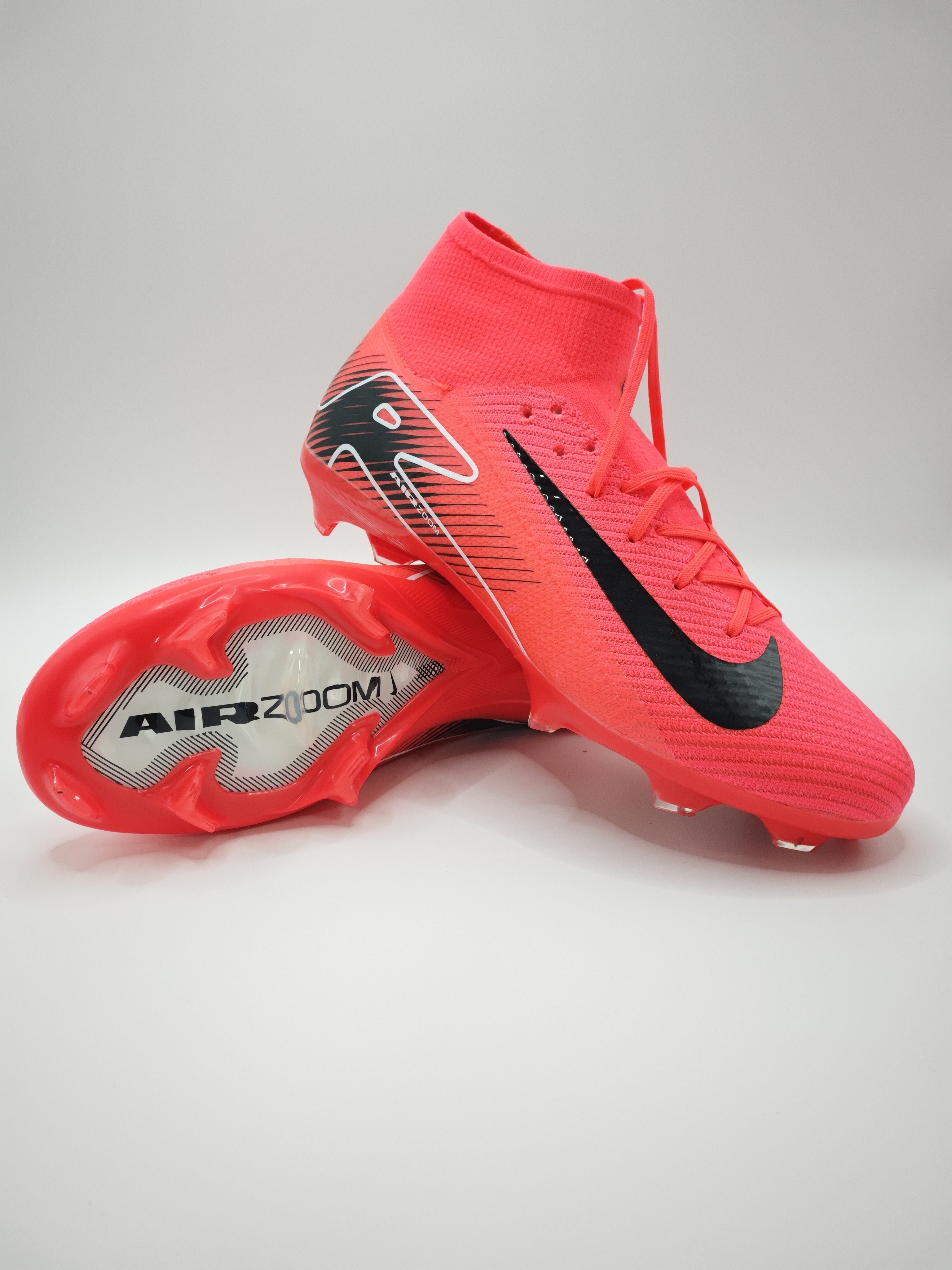 Nike Mercurial 16 FG Soccer Cleats with Built-in Bonded Pack: Full Air Cushion for All-Game Comfort, Waterproof Knit for Rainy Fields