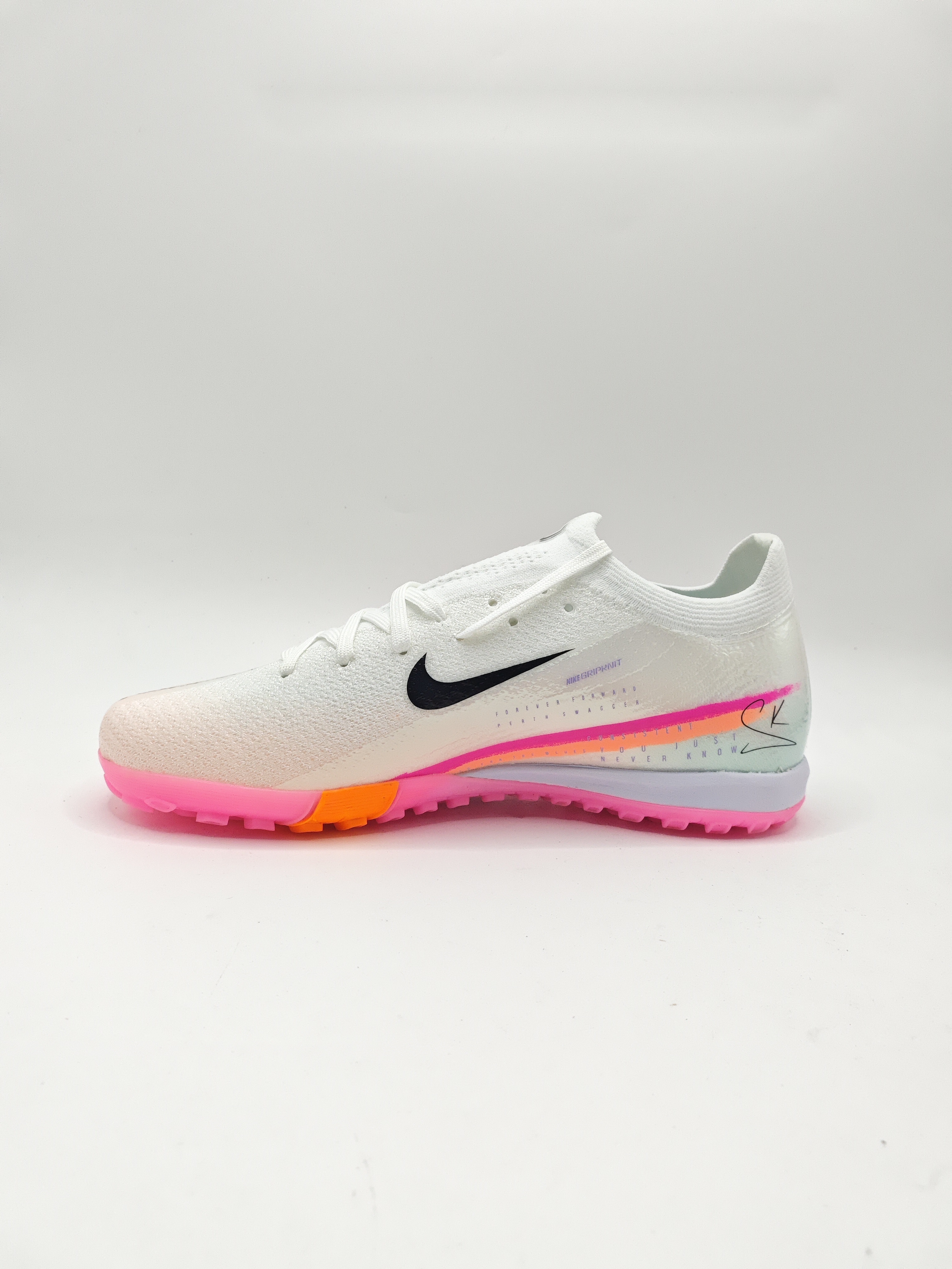 Nike Mercurial 16 Low-Top Built-in Full Air Cushion Waterproof Knit FG MD-Outsole Soccer Cleats