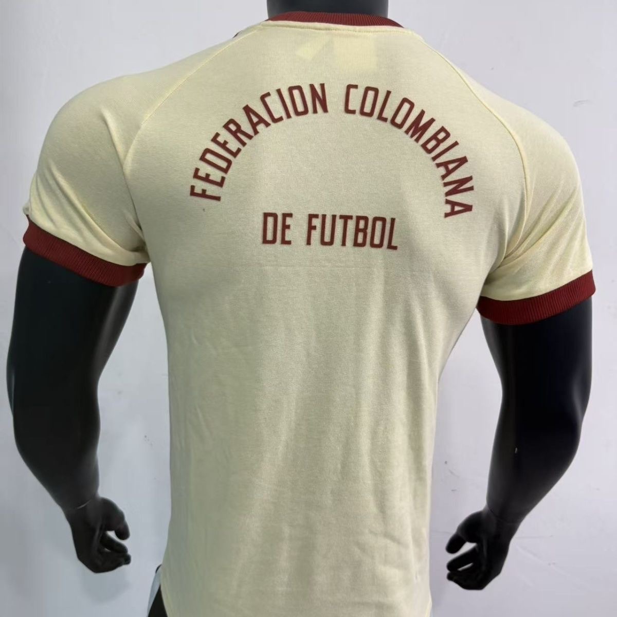 Colombia 1975 Retro Jersey – Adidas Originals Vintage Edition