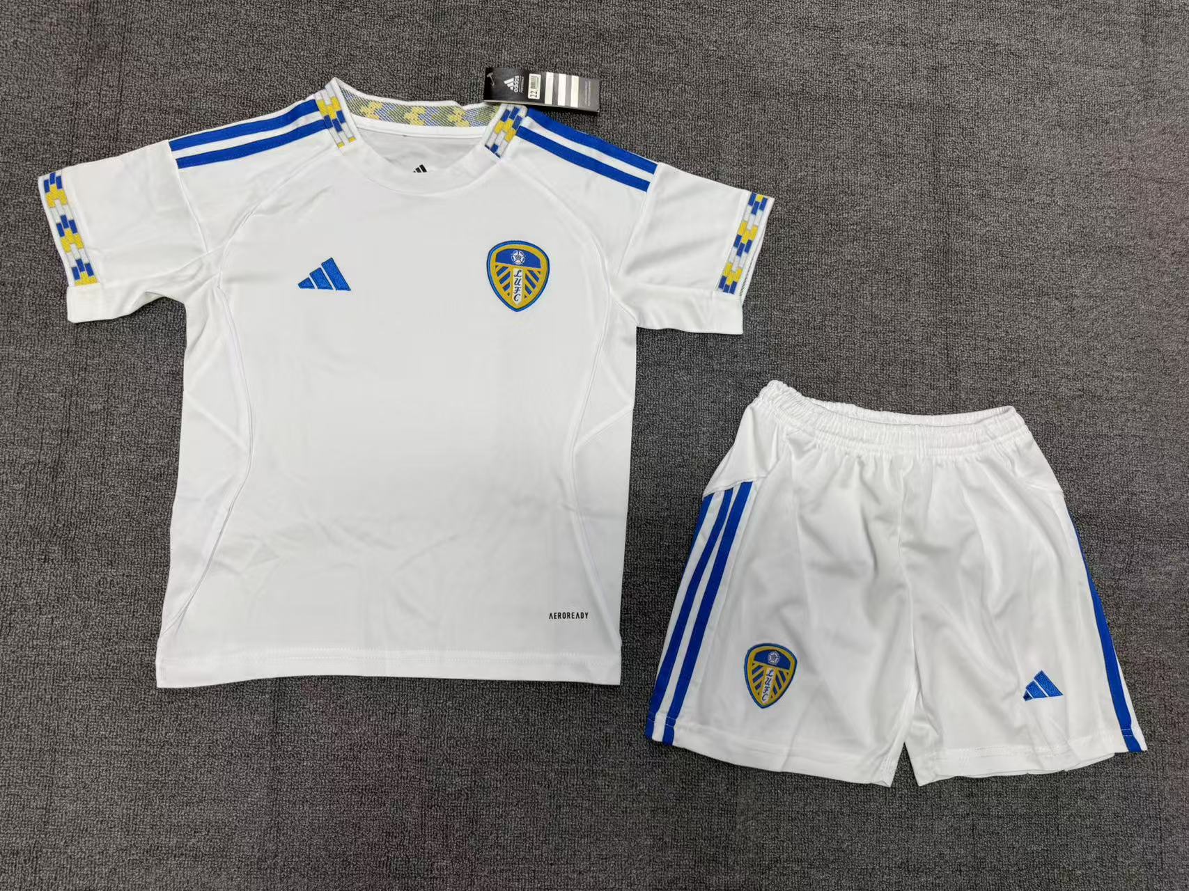 Leeds United Home Kids Suit 25/26
