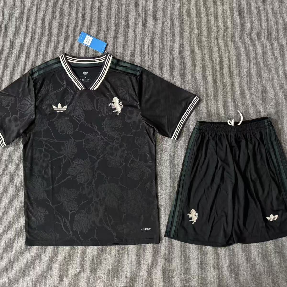 Juventus 25/26 Second Away Jersey Set | Adidas Originals Retro Blackout Kit