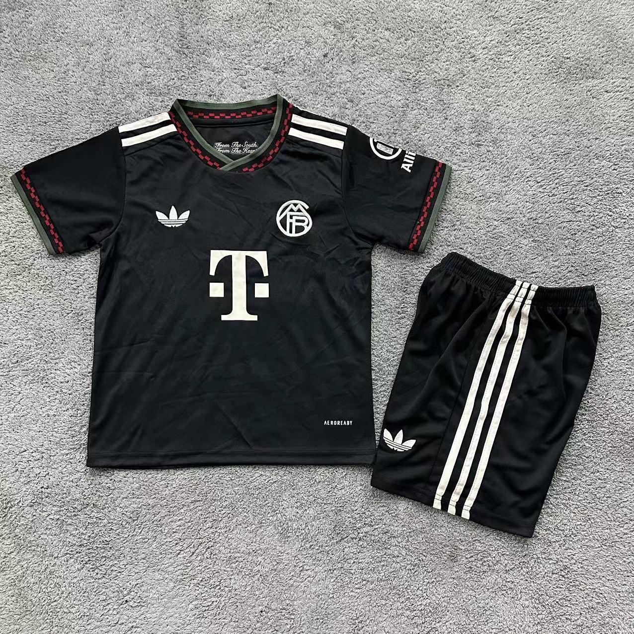 Bayern 2526 children's two-piece clothing set