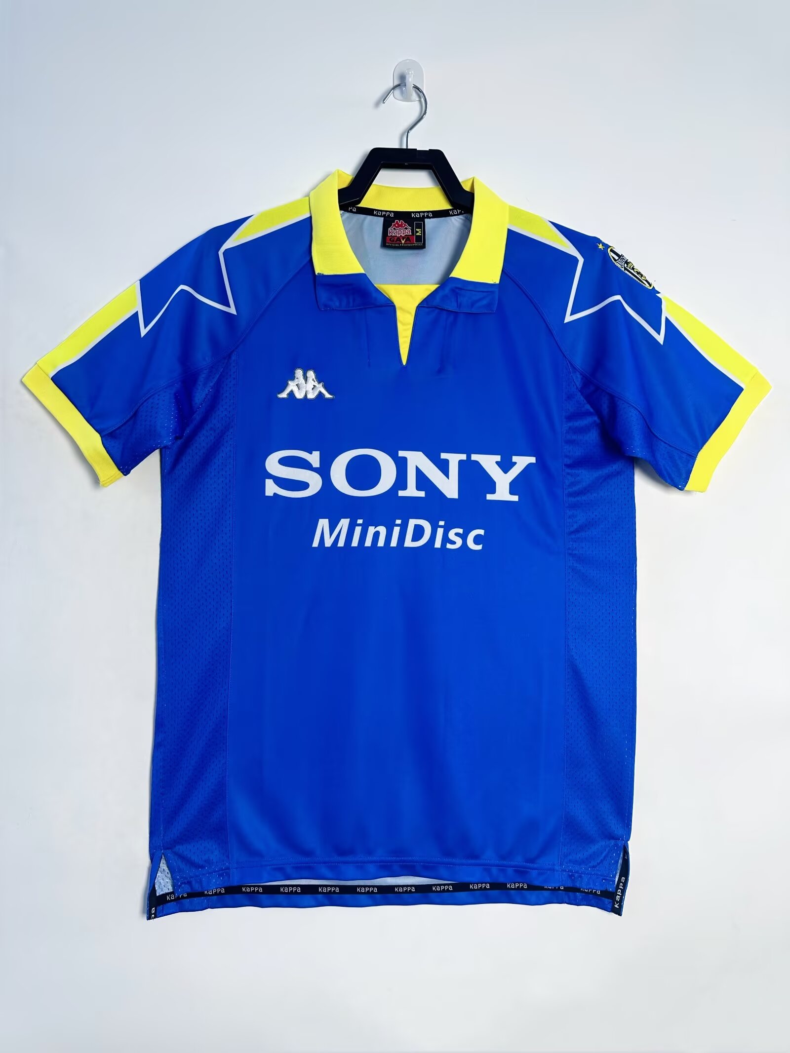 Juventus Away Retro Jersey 1997/99