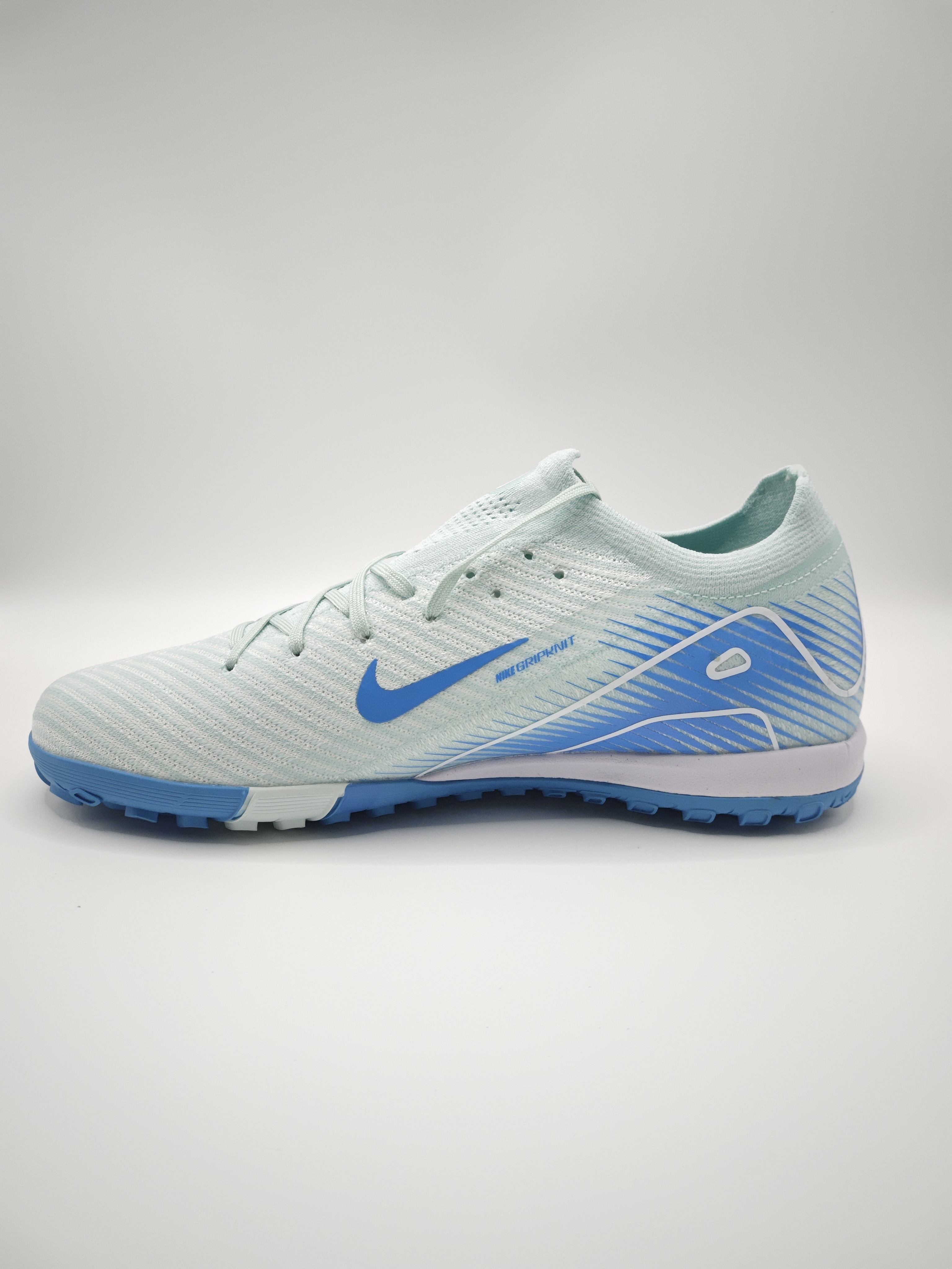 Nike Mercurial 16 Low-Top Soccer Cleats: Built-in Full Air Cushion, Waterproof Knit & MD Outsole for Grass Pitches