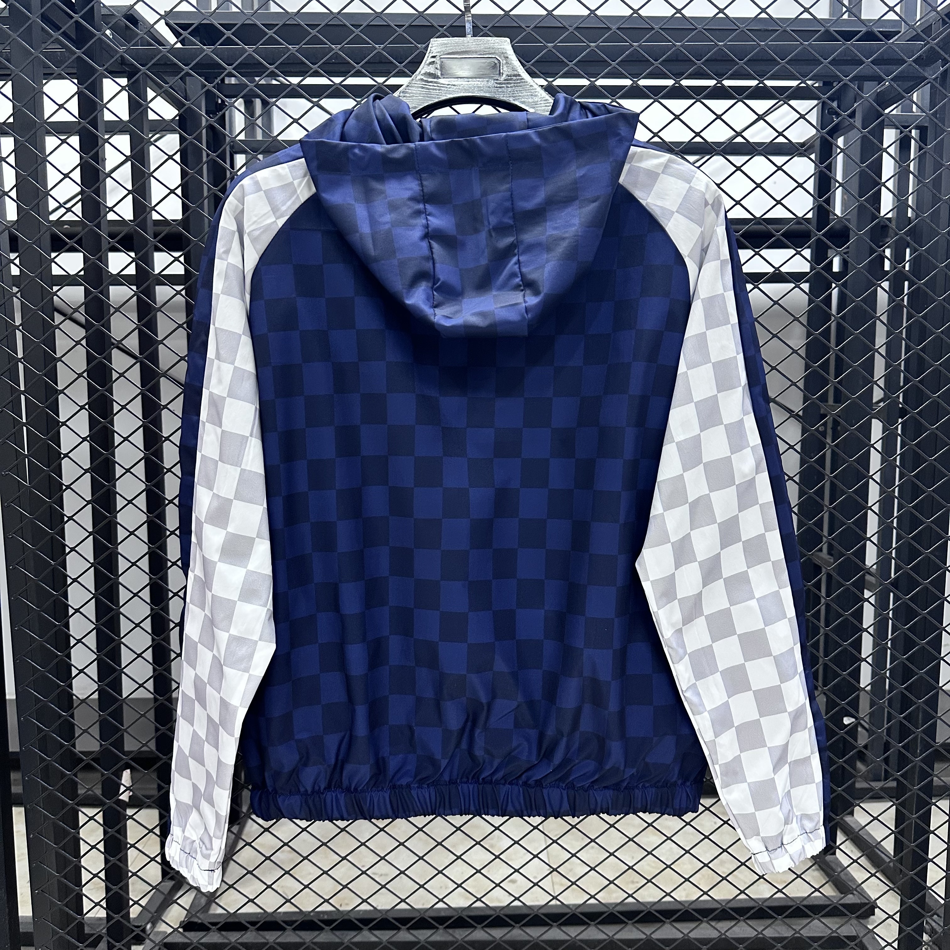 25-26 Season Liverpool waterproof hooded windbreaker