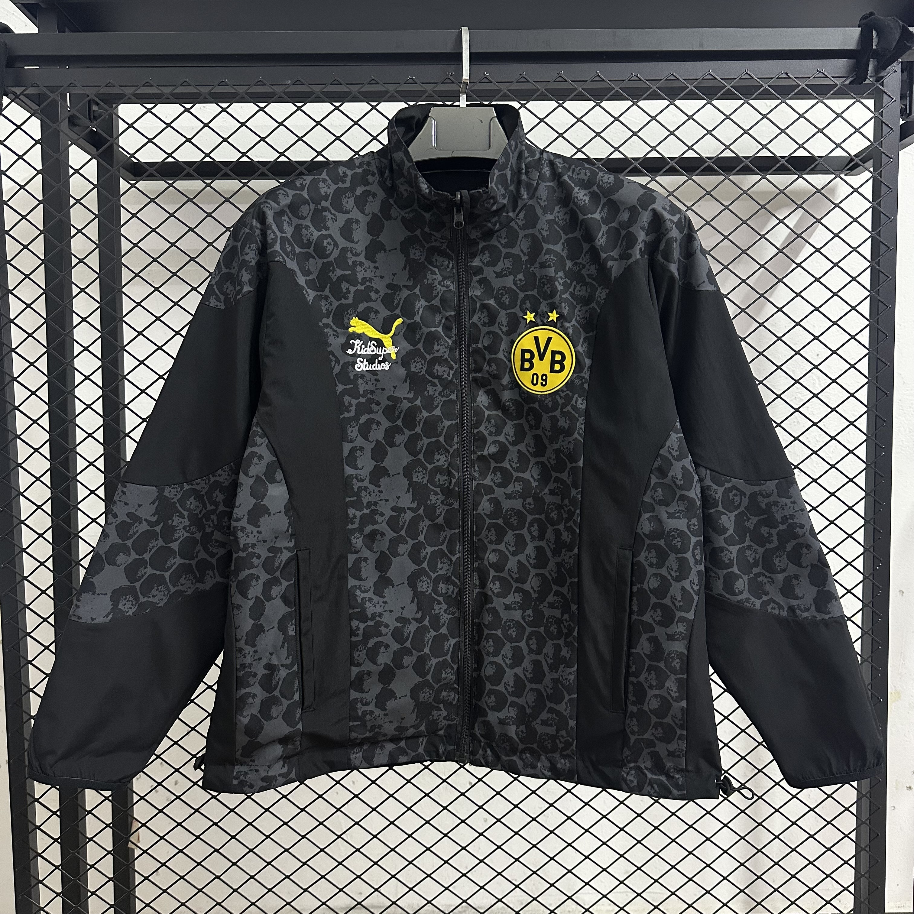 25-26 Dortmund co branded black grey double-sided waterproof windbreaker