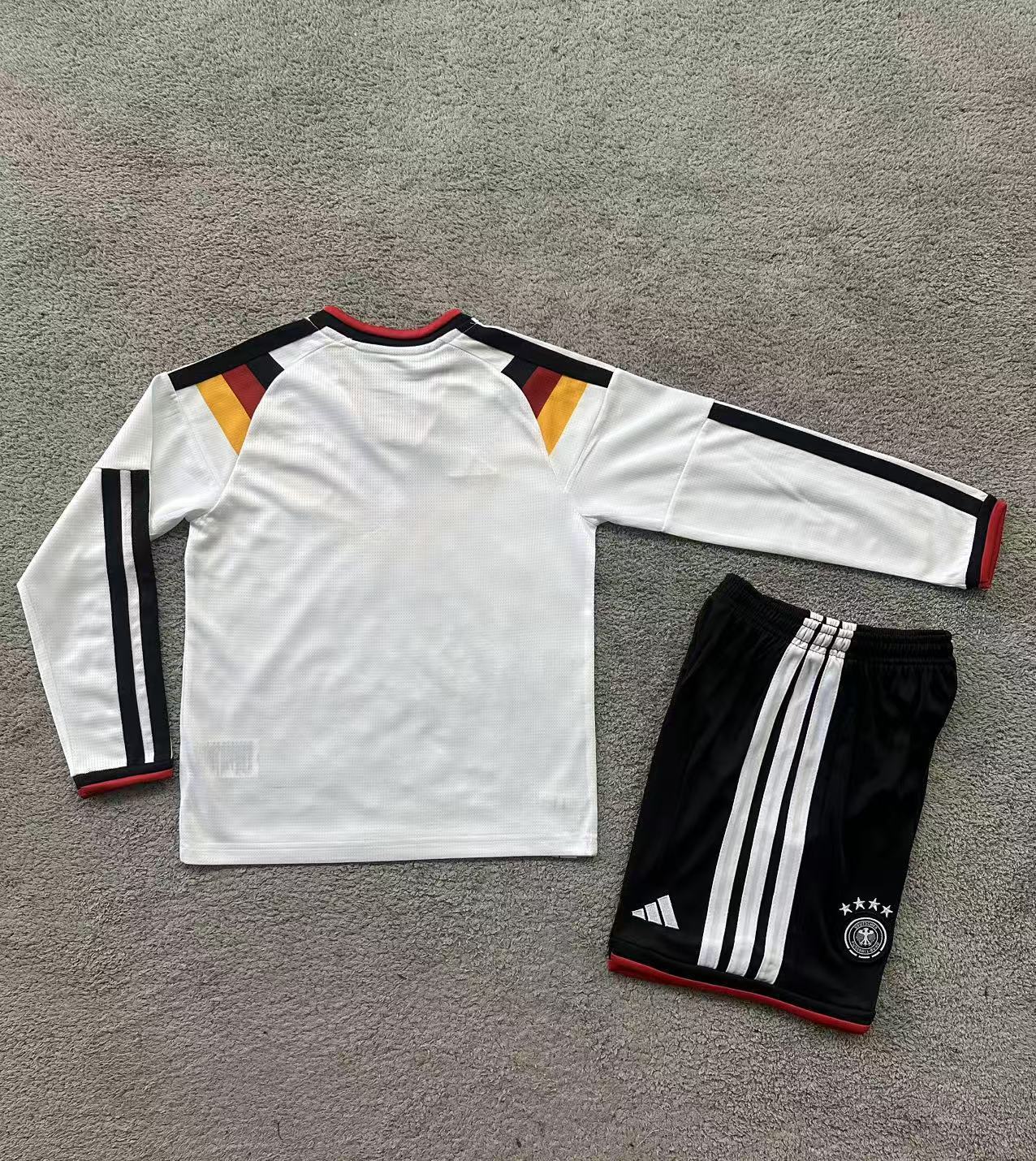 2026 Germany home long-sleeved children's and adult's set