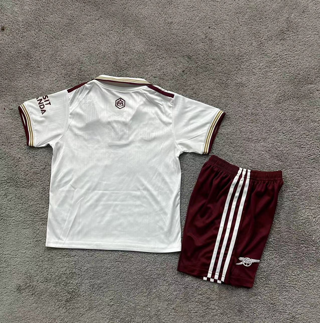 25/26 Arsenal away second kit for children and adults